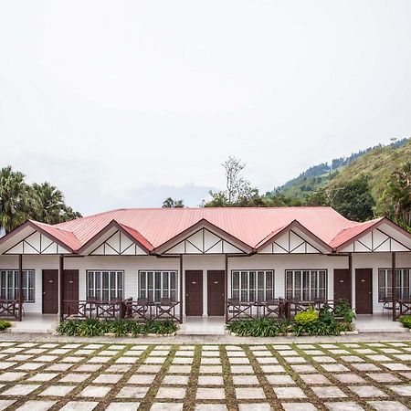 Super Oyo 89300 Zen Garden Resort Ranau Bagian luar foto