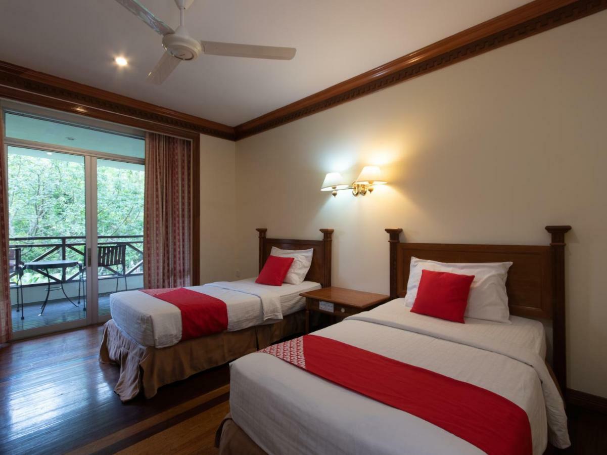Super Oyo 89300 Zen Garden Resort Ranau Bagian luar foto