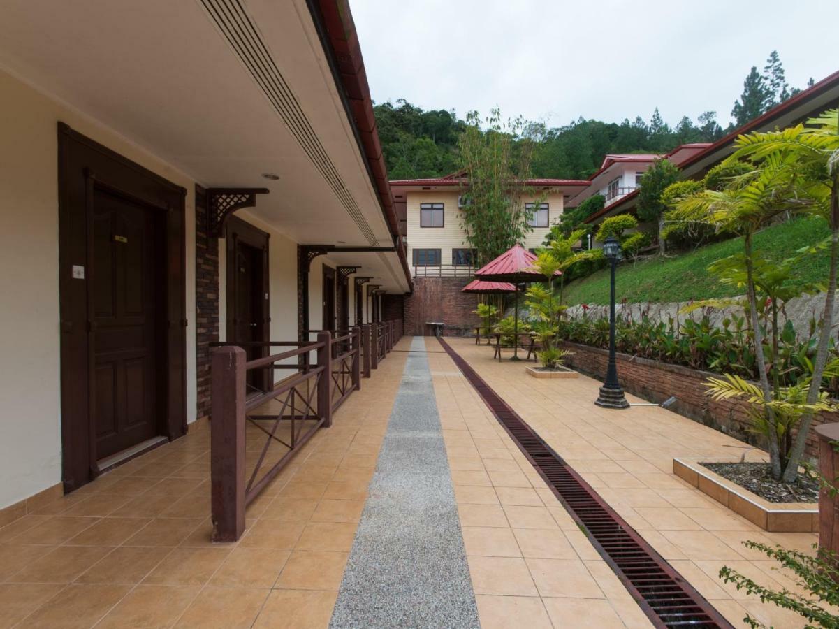 Super Oyo 89300 Zen Garden Resort Ranau Bagian luar foto